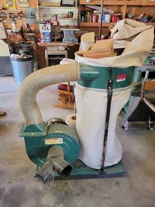 lot 29375 image: 2000 Grizzly Dust Collector Model G1028G1029