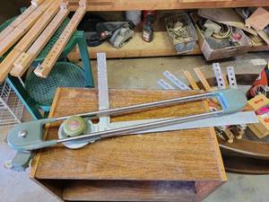 lot 29439 image: K & E Drafting Arm