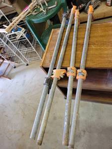 lot 29443 image: (4) 36in Pipe Clamps