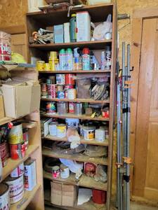 lot 29446 image: Assorted Paints and Spray Paints