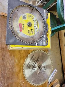 lot 29449 image: Used 10in Saw Blades