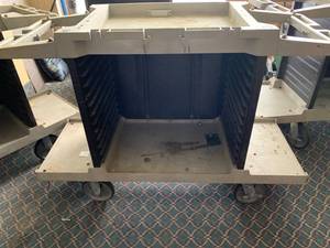 lot 1135 image: Hotel service cart