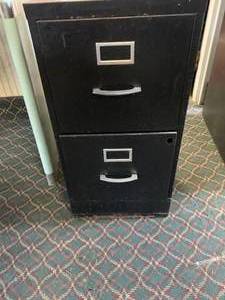 lot 1178 image: 2 drawer file cabinet