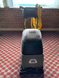 lot 1202 image: Commerical grade carpet cleaner