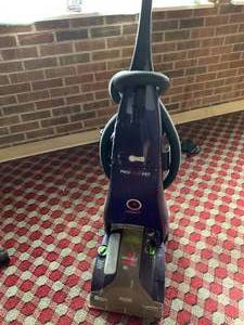 lot 1203 image: Carpet cleaner