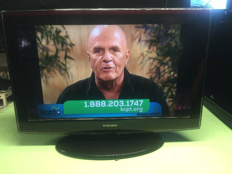 lot 1003 image: 32 SAMSUNG LCD HDTV