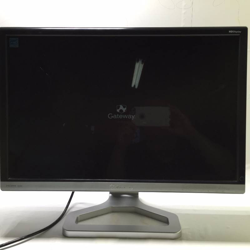lot 1022 image: GATEWAY HD DISPLAY