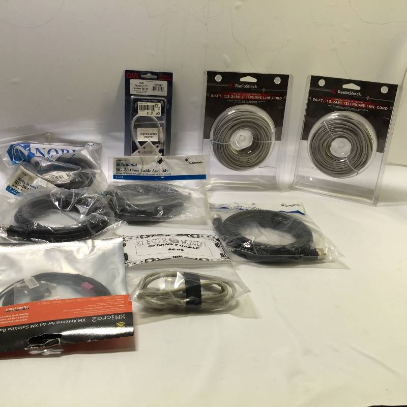 lot 1034 image: LOT OF MISC ITEMS