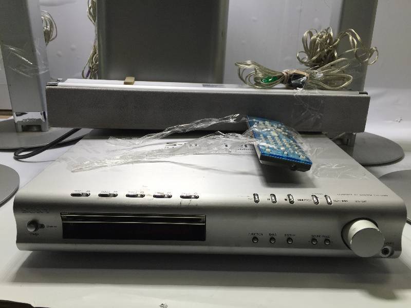 lot 1082 image: SONY SURROUND SYSTEM S-MASTER
