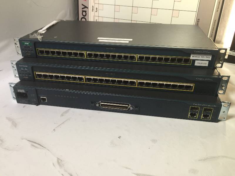 lot 1103 image: LOT OF 3  NETWORKING EQUIPMENT - WORKS - USED