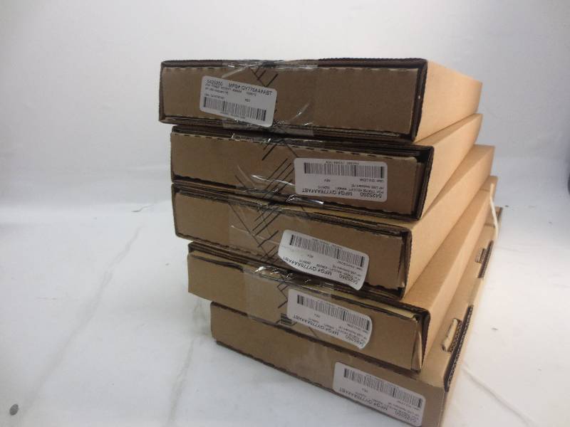 lot 1002 image: LOT OF 5 HP KEYBOARDS