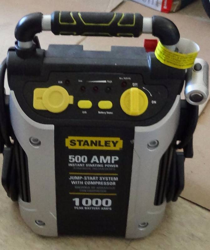 Stanley 1000 Peak Amp Jump Starter with Built in Compressor | Summer ...