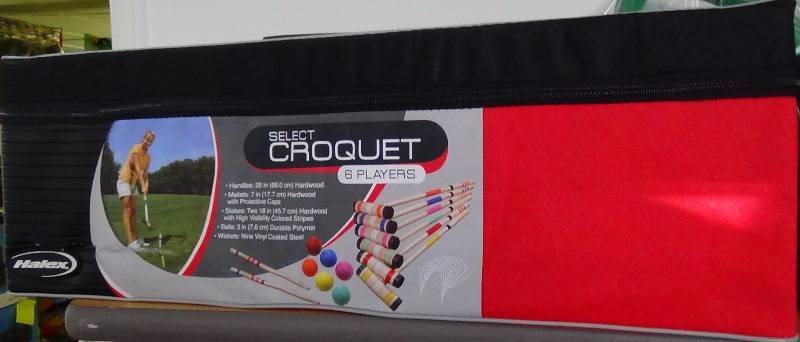 lot 3254 image: Halex Select 6-Player Croquet Set in Deluxe Carry Case