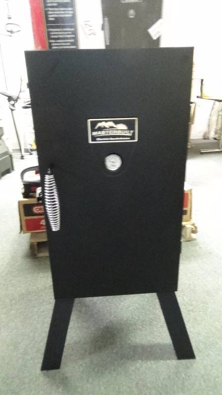 lot 3263 image: Masterbuilt Electric Analog Smoker