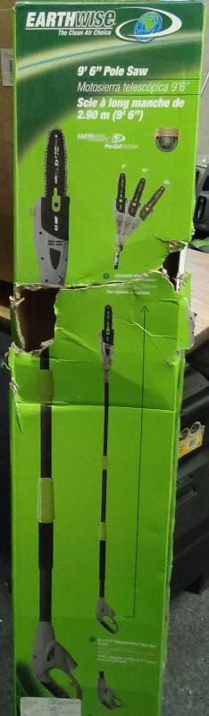 lot 3268 image: Earthwise 8-Inch 6-Amp Corded Electric Telescopic Pole Saw with 3-Position Head