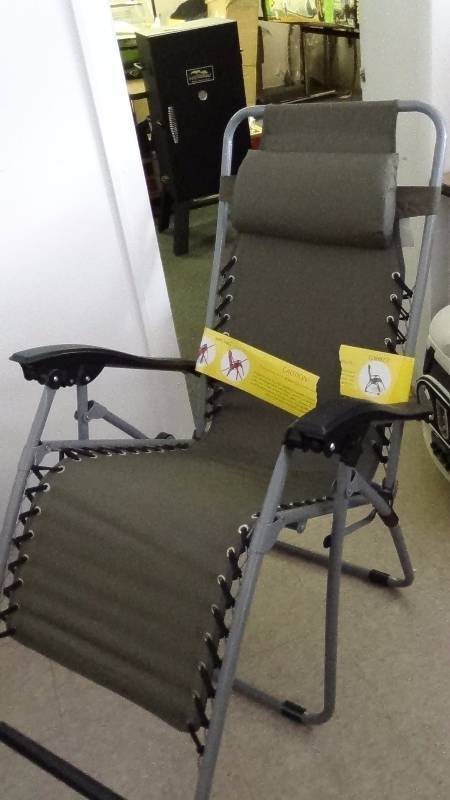 lot 3298 image: Caravan Sports Infinity Zero Gravity Chair