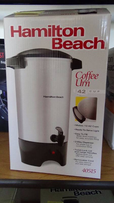 lot 3218 image: Hamilton Beach 42-Cup Coffee Urn