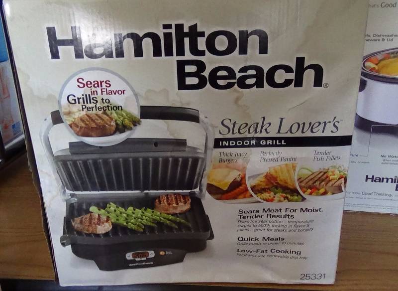 lot 3203 image: Hamilton Beach Super Sear 100-Square-Inch Nonstick Indoor Searing Grill