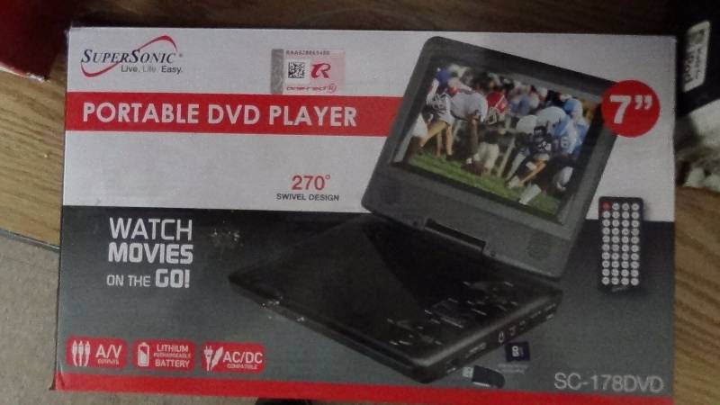lot 3240 image: Supersonic 7-Inch Portable DVD Player
