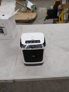 lot 19131 image: Air Cooler Humidifier Mini Cooler Fan 3-level Adjustment Desktop Air Conditioner