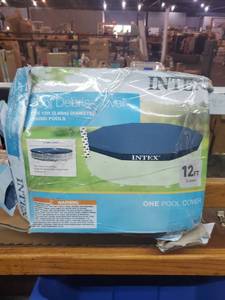 lot 4022 image: Pool Cover 12 foot
