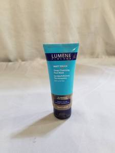 lot 17209 image: Lumene Matt Touch Deep-Cleansing Peat Mask