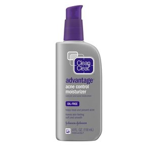 lot 17243 image: Clean & Clear Advantage Acne Control Oil-Free Face Moisturizer, 4 fl. oz