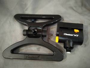 lot 12356 image: Melnor 65003-AMZ MiniMax Turbo Oscillating Sprinkler with QuickConnect READ INFO