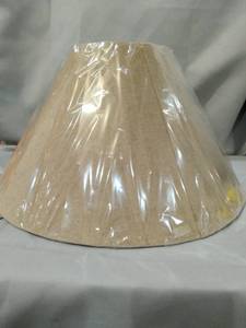 lot 12413 image: ROYAL DESIGNS COOLIE EMPIRE HARDBACK LAMP SHADE