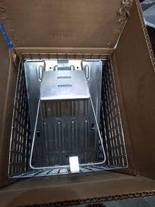 lot 12422 image: HAVAHAT ONE DOOR CAGE TRAP