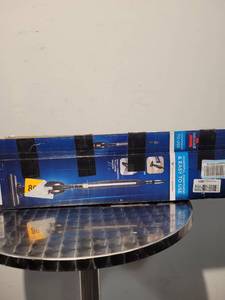 lot 89346 image: Bissell Lightweight Bagless 3-in-1 Stick Vacuum
