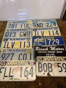 lot 6092 image: Lot of 10 Kansas Car Tags