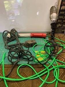 lot 6095 image: Lot of Assorted Electric Lights and Power Cord