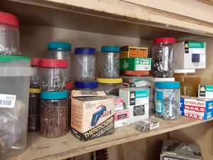 lot 6112 image: Lot of Various NailsScrewsTools