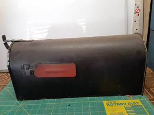 lot 6110 image: Black Metal Mailbox