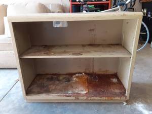 lot 7007 image: Metal Shelves  36 x 30 x 15