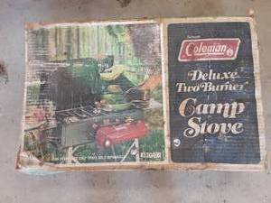 lot 7009 image: Coleman Deluxe Two Burner Camp Stove