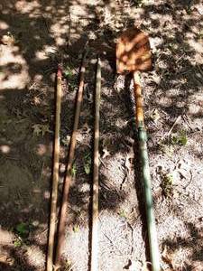 lot 7038 image: Lot of Yard Tools