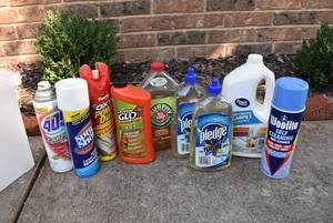 lot 7002 image: Lot of Carpet and Floor Cleaners  409 Carpet, Pledge Hardwood Cleaner, Woolite, Etc.