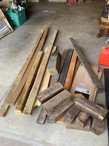 lot 8055 image: Lot of Wood Salvage