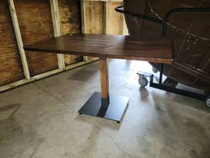 lot 35068 image: Wooden Rectangular Table