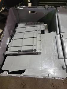 lot 35183 image: Vollrath Grey Plastic Tote - Includes Vollrath Chaffing Dish - Tote Has Damage