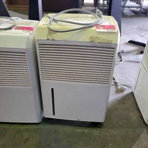 lot 35279 image: EdgeStar DeHumidifier