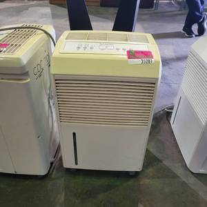 lot 35281 image: EdgeStar DeHumidifier