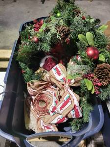 lot 35306 image: Tote Lot of Christmas Decorations and Reef Wraps