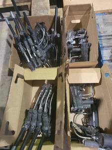 lot 35320 image: Mega Lot of 20 Assorted Paintball Guns