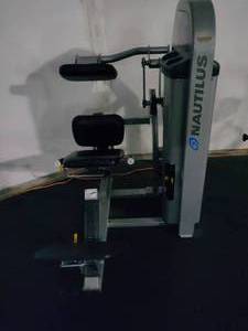 lot 4531 image: Nautilus Lower Back Fitness Equipment