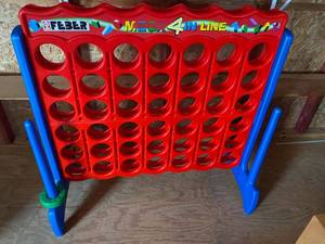 lot 35419 image: Mega 4 in Line Lawn Game - Missing Bottom Slider - No Chips