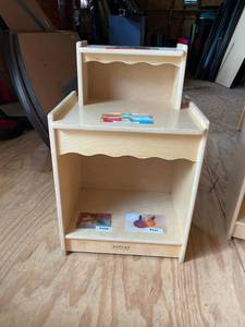 lot 4514 image: 3 Piece Set of Playtime Kitchen Stations - Stove  Sink  Trash