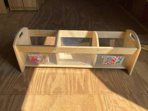 lot 5002 image: Toy Bin